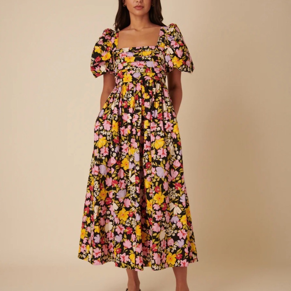 NWOT Floral Maxi Dress with Puff Sleeves
